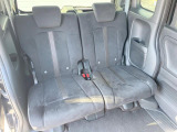 後部座席も気になるようなキズ・汚れやへたり等、大きなダメージはなく、良好な状態です。