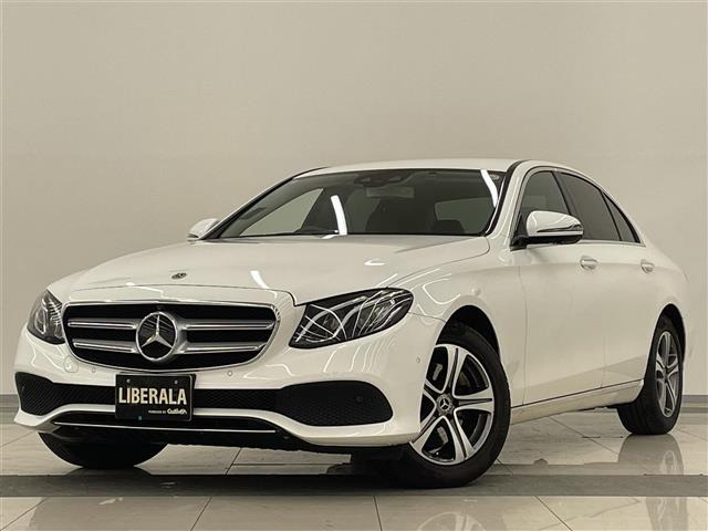 EクラスE200 4マチック アバンギャルド 4WD4WD 本革シート