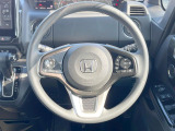 ステアリングも使用感が少なく、きれいな状態となっております♪