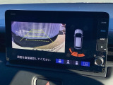 バックカメラも装備しております。車庫入れの苦手なお客様も安心!重宝してくれます!