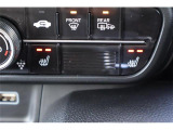 運転席/助手席シートヒーター付です。