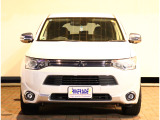 【中古車情報】三菱 アウトランダーPHEV 2.0 G プレミアムパッケージ 4WD 純正ナビフルセグバックカメラ黒革シート の中古車詳細（走行距離：9万km、カラー：ホワイトパール、販売地域：神奈川県相模原市南区若松）