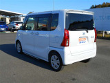 展示されているお車は全台1年間のトヨタロングラン保証が付いて参ります。最長3年間の保証(有料)をお付けすることも可能ですので、どのエリアに住むお客様でも安心して保証をお受けすることができます!