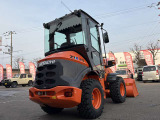 日立ホイールローダー/ZW30/500h/整備済み/除雪パッケージ/ROPS・FOPSキャップ/スノータイヤ/ハザードランプ/防滴ラジオ/シートベルト/ライト/ドリンクホルダー/バックブザー