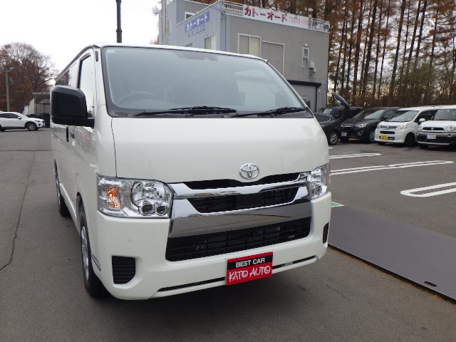 ハイエースバン 2.8 DX ロング GLパッケージ ディーゼル 4WD （3DF-GDH206V）