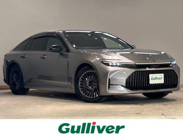 クラウンZ 本革シート サンルーフ