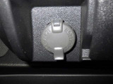 シガーソケット用の充電器が使用可能です!