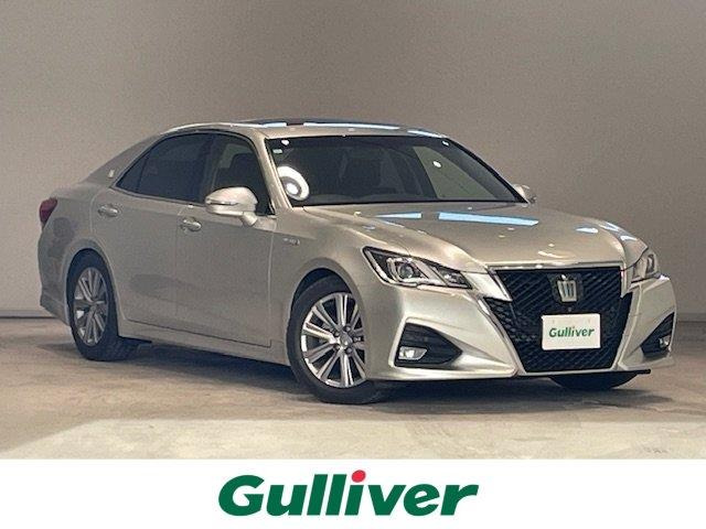 クラウンハイブリッド 2.5 S Four 4WD本革シート