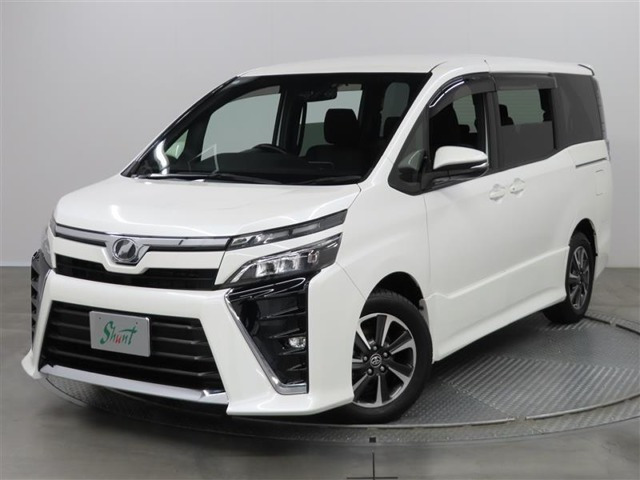 トヨタ ヴォクシー 