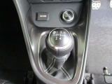 6速マニュアルトランスミッション