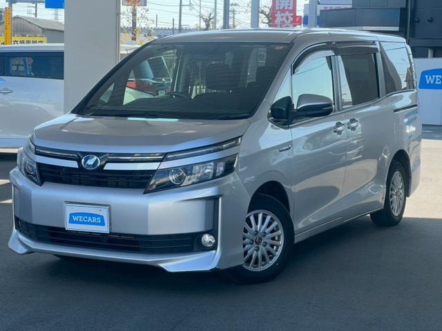 ヴォクシー1.8 ハイブリッド X