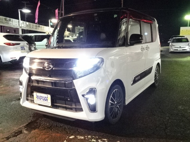 ダイハツ タントカスタム RS