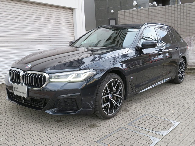 5シリーズツーリング540i xドライブ Mスポーツ 4WD