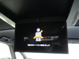 後席モニター装備しています