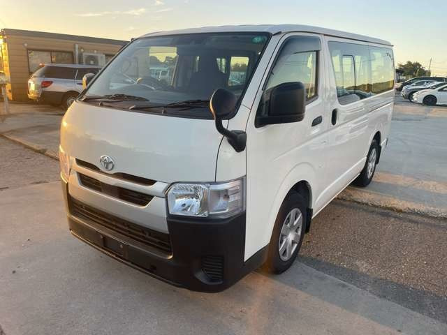 ハイエースバン DX（QDF-GDH201V）