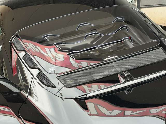 マセラティ MC20 3.0 エクステリアカーボン&アルカンターラカ の中古車