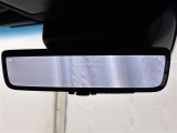 【電子インナーミラー】バックドア内側にカメラを取付けてインナーミラーに後方映像を表示!後席に同乗者がいても後方を確認しやすいく安心ですね♪