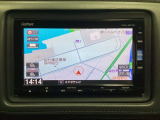 ナビゲーションはフルセグTV対応のGathers純正メモリーナビを搭載しています。Bluetoothオーディオ機能がありますので、スマートフォンなどの音楽も再生できます。