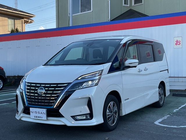 セレナ 1.2 e-POWER ハイウェイスター V