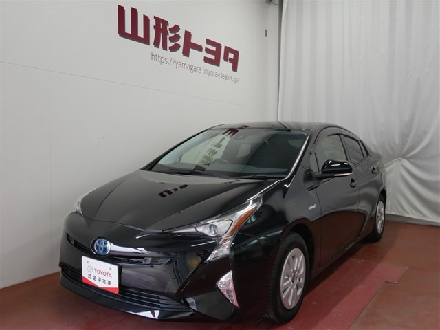 プリウス 1.8 S セーフティ プラス E-Four 4WD （DAA-ZVW55）