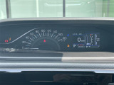 【スピードメーター】メーターがシンプルで見やすく運転しやすいですね!