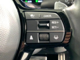 クルーズコントロールを装備しています。高速道路などで一定の速度で走ってくれるので運転が楽ですよ!速度を設定できますので、スピードの出しすぎにも注意できます。