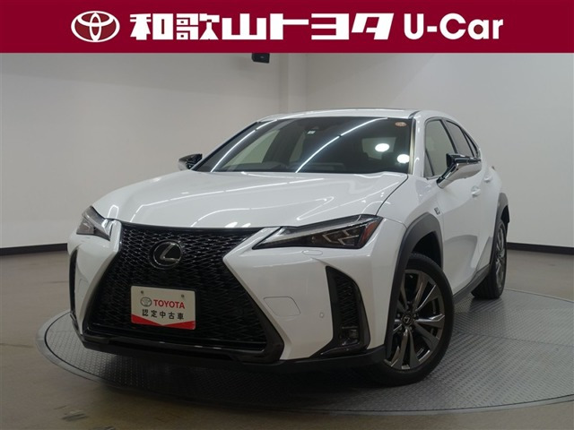 UX 200 Fスポーツ 