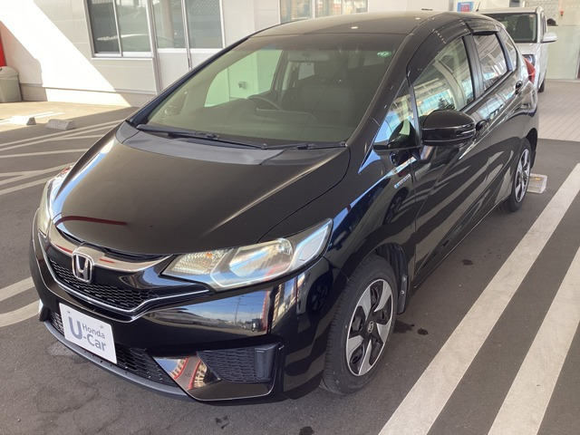 フィット 1.5 ハイブリッド Fパッケージ