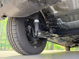 お車を安心してお乗りいただく為には、足回りの定期点検が欠かせません。サービスサポート(有償保証)では無料点検もご提供しており、安心のカーライフをお過ごしいただけるサポート体制が整っています。