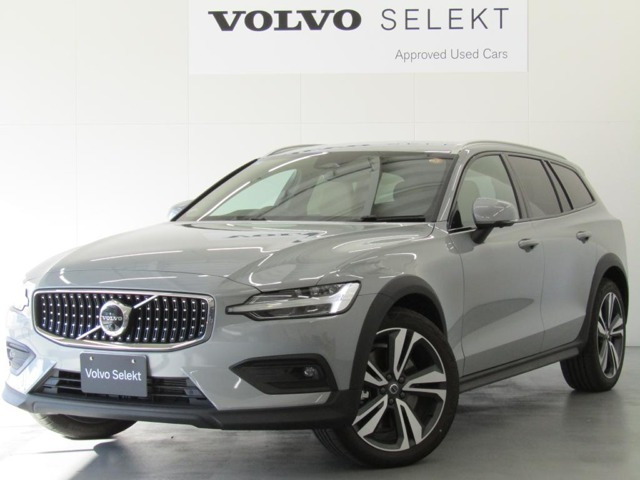 V60クロスカントリーウルトラ B5 AWD 4WD