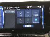 AM/FMチューナー・Bluetooth接続・USB入力(動画・音楽再生/給電)・スマホ連携機能・フルセグTV・Blu-ray Disc再生/DVD再生/CD再生機能が使用可です。詳細は展示店舗まで!
