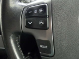 ステアリングスイッチ装備!運転しながら手元でオーディオの操作などができます。
