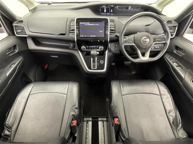 日産 セレナ 2.0 ハイウェイスター Vセレクション 本革シート 修復歴