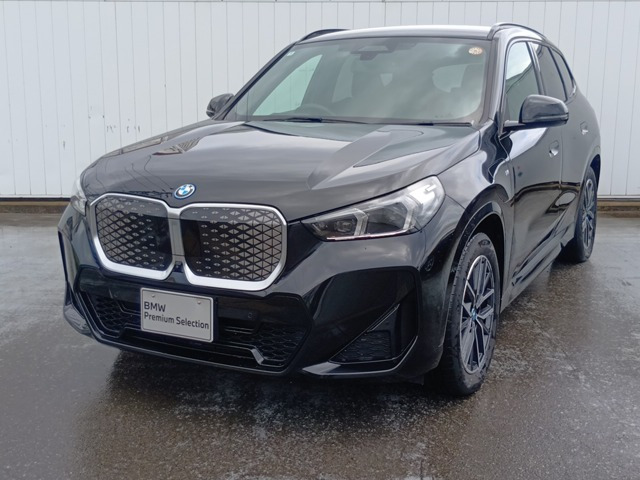 iX1xドライブ30 Mスポーツ 4WD