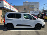 中々ここまで装備が充実している車両もいませんよ。