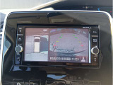 バックに入れるとナビに写るアラウンドビューモニター・バックカメラ付き