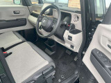運転席開口時です。