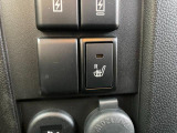 シートヒーター装備で寒い時の運転も快適☆