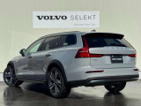 V60クロスカントリー ウルトラ B5 AWD 4WD 