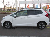 フィット 1.5 ハイブリッド F 4WD 