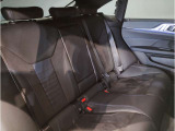 【エアバック】BMWのエアバックやその他の安全装備は、互いに補完しあう事で徹底した安全性を貫きます。万一の事故の際にそれぞれ最適な保護を提供してくれます!