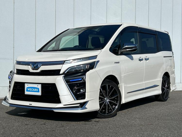トヨタ ヴォクシー 1.8 ハイブリッド ZS 煌II の中古車詳細 (70,350km