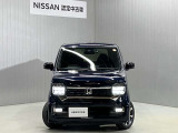 狭い道への右左折やバック駐車の際にも、周囲の状況をしっかりとつかめるので安心♪