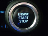 ワンプッシュで楽々エンジンスタート!キーを取り出さず、ドアノブに触れるだけでドアを施錠&解錠も可能です。