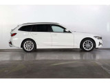 3シリーズツーリング 320i 