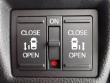 運転席からもスライドドアをボタン操作でスピーディーに開閉できます!またスマートキーでも操作できるので便利です。