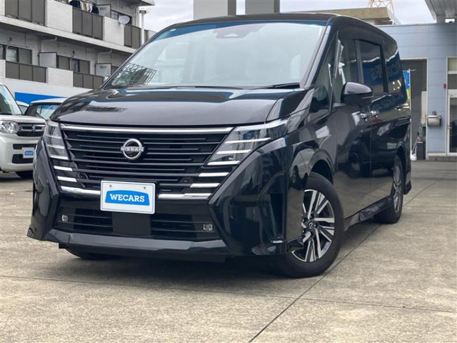 セレナ1.4 e-POWER ハイウェイスター V