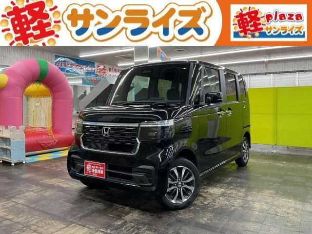 N-BOXカスタム  カスタム 660 4WD