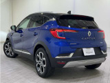 ご納車の前には専門スタッフによる点検・整備を実施いたします。さらにはご納車後のカーライフを想定し、各機関・電気系統のチェック、ロードテストも行いますので、ご遠方のお客様もご安心下さいませ。
