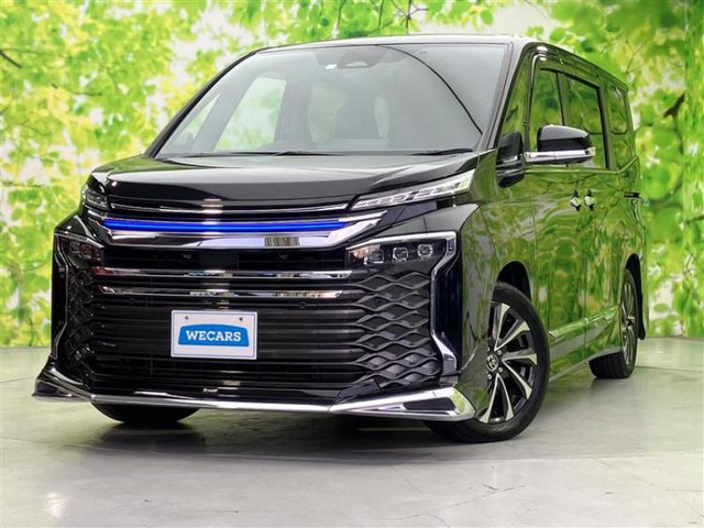 ヴォクシー 1.8 ハイブリッド S-Z （6AA-ZWR90W）